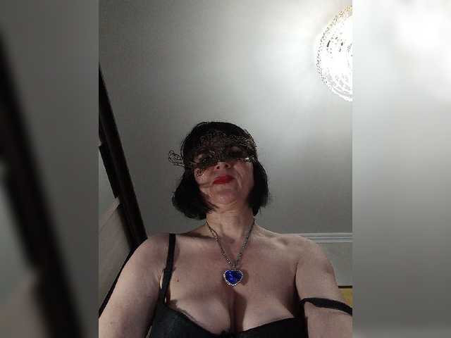 Lilya18 live webcam show