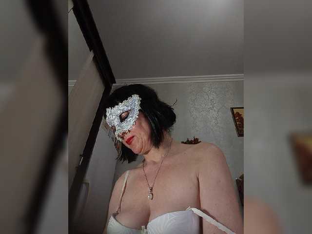 Lilya18 live cam on BongaCams