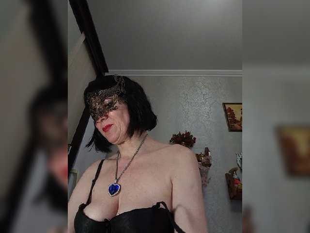 Lilya18 live cam on BongaCams