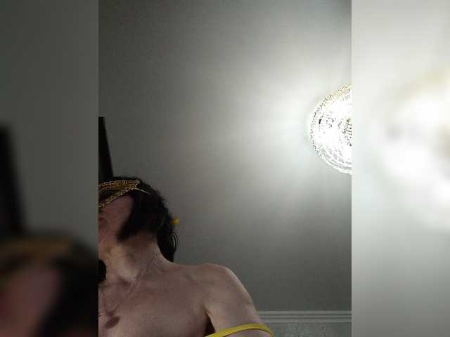 Lilya18 live webcam show