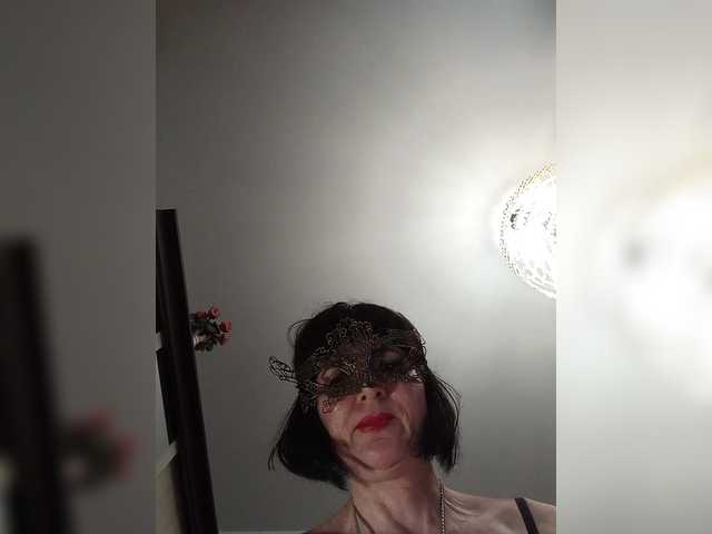 Lilya18 live webcam show