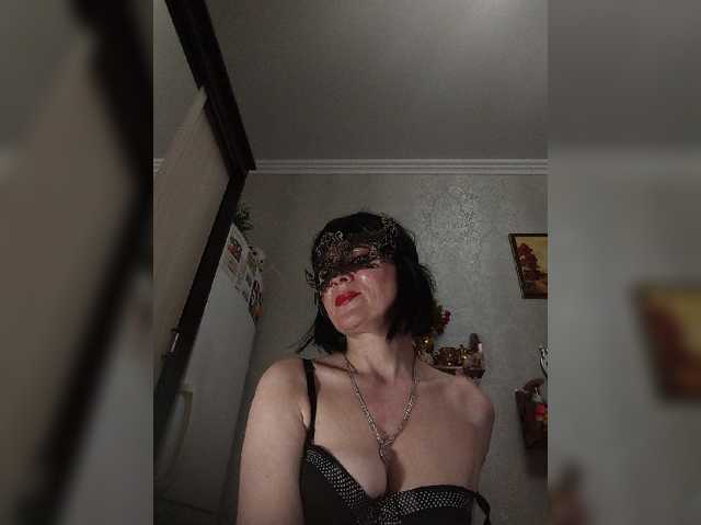 Lilya18 live cam on BongaCams