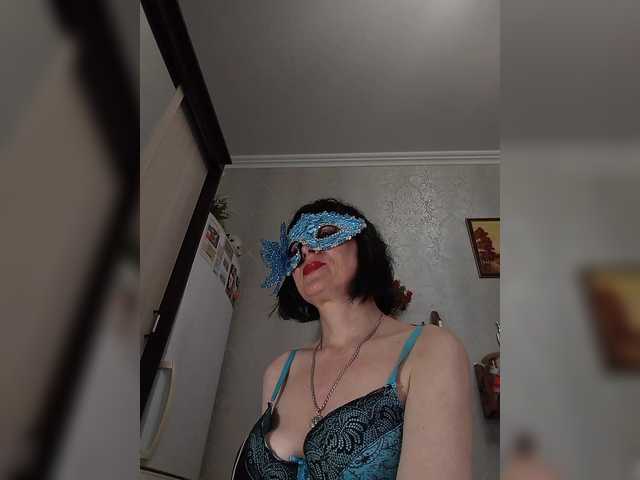 Lilya18 live cam on BongaCams