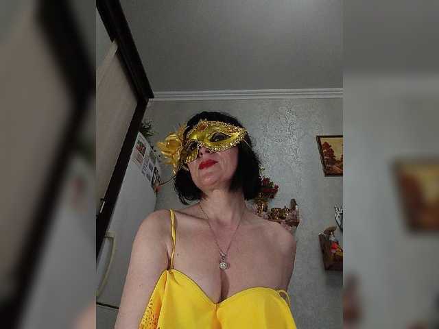 Lilya18 live webcam show