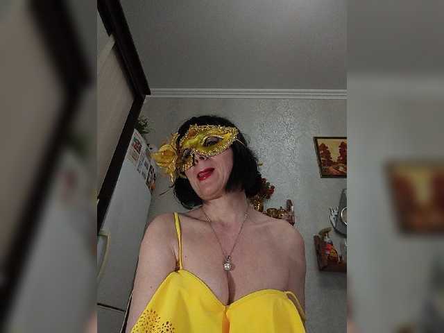 Lilya18 live webcam show