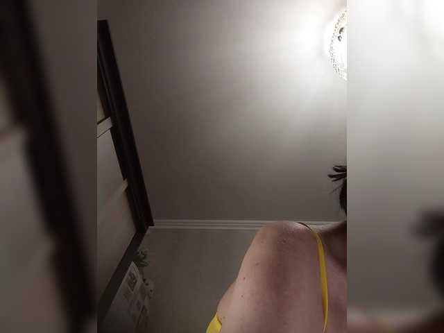 Lilya18 live cam preview