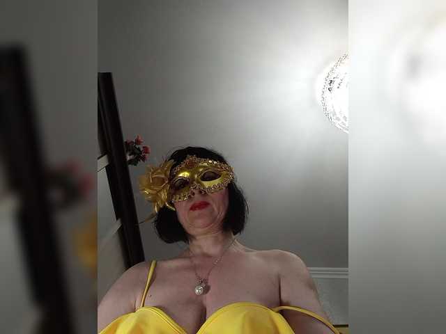 Lilya18 live webcam show