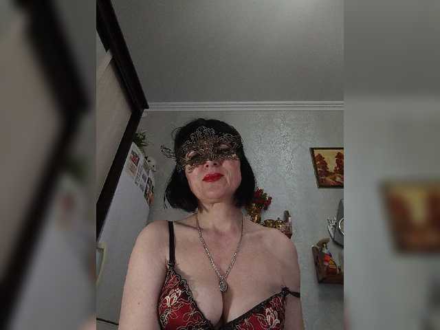 Lilya18 live webcam show