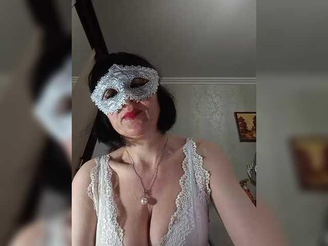 Lilya18's BongaCams show and profile