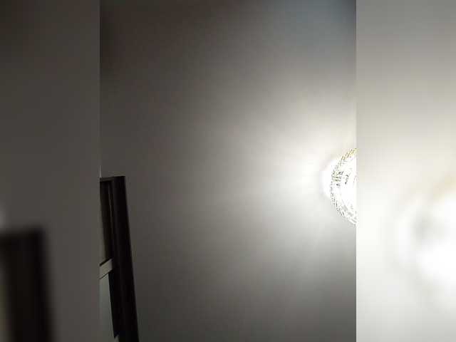 Lilya18 live webcam show