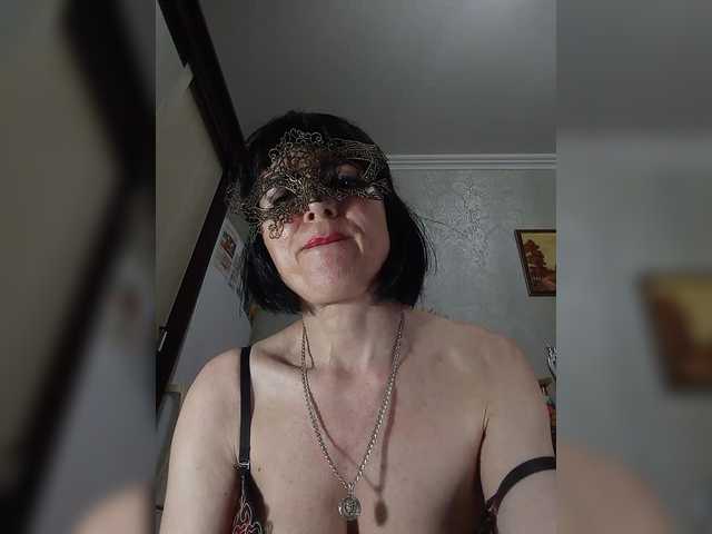 Lilya18's BongaCams show and profile