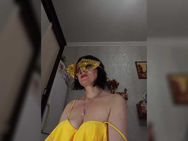 Lilya18 live webcam show