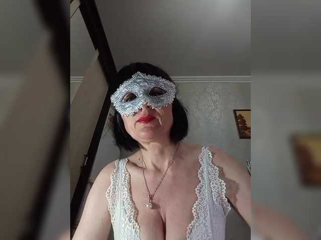 Lilya18's BongaCams show and profile