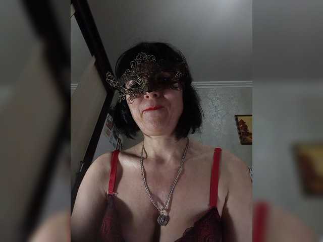 Lilya18, live now on BongaCams