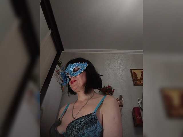 Lilya18 live cam on BongaCams