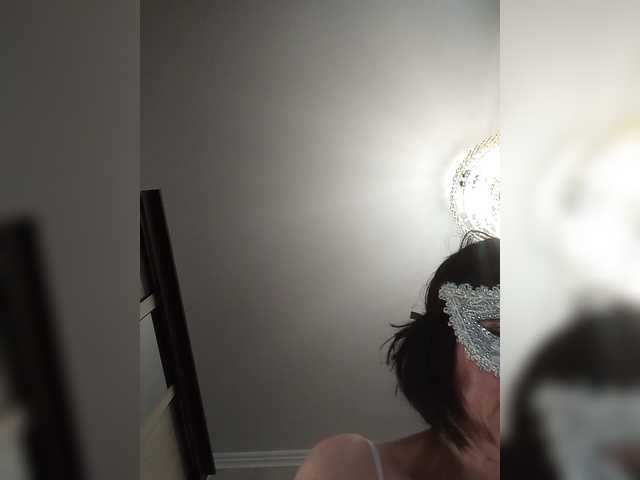 Lilya18 live cam on BongaCams