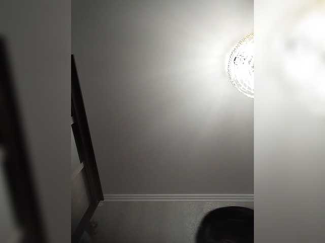 Lilya18 live cam preview