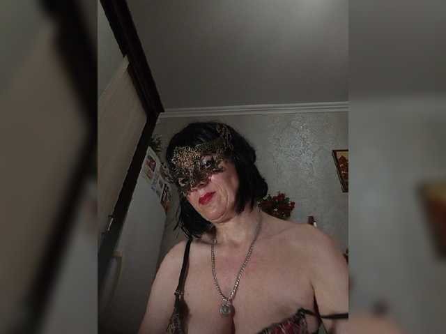 Lilya18 live cam on BongaCams