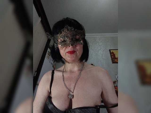 Lilya18 live webcam show