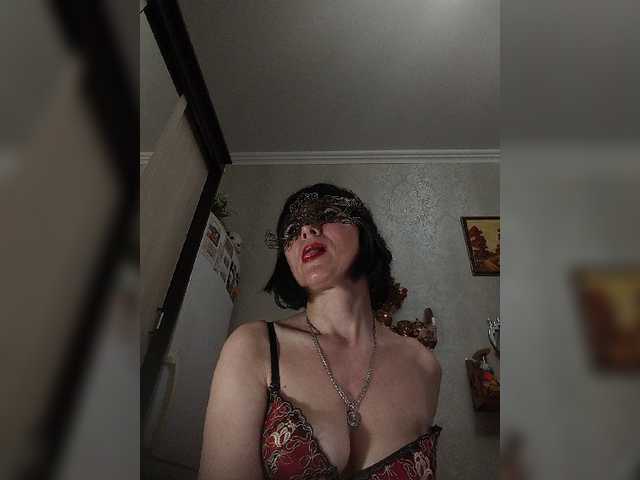 Lilya18 live cam on BongaCams