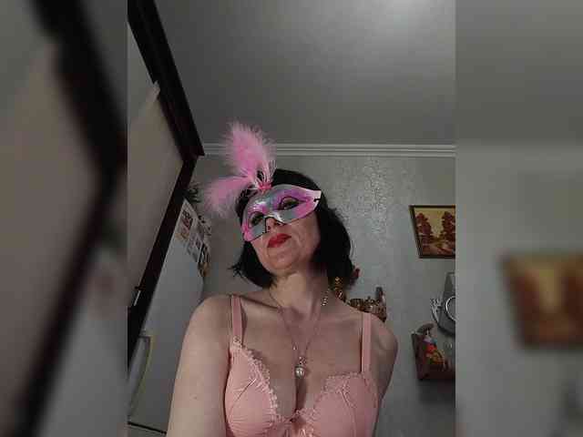 Lilya18 webcam