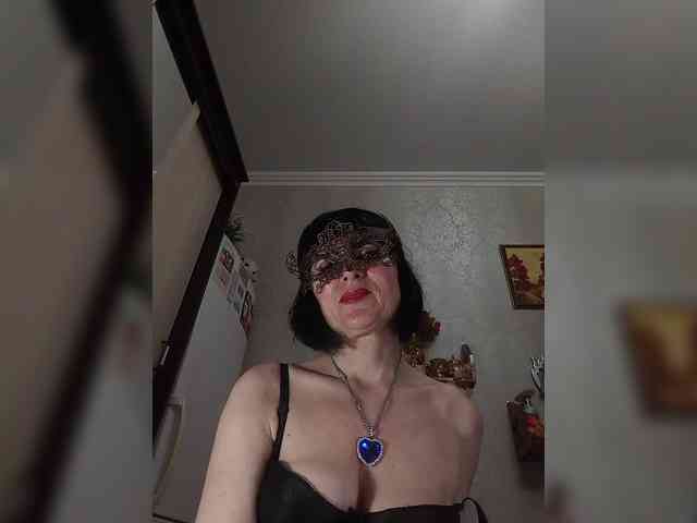 Lilya18 webcam