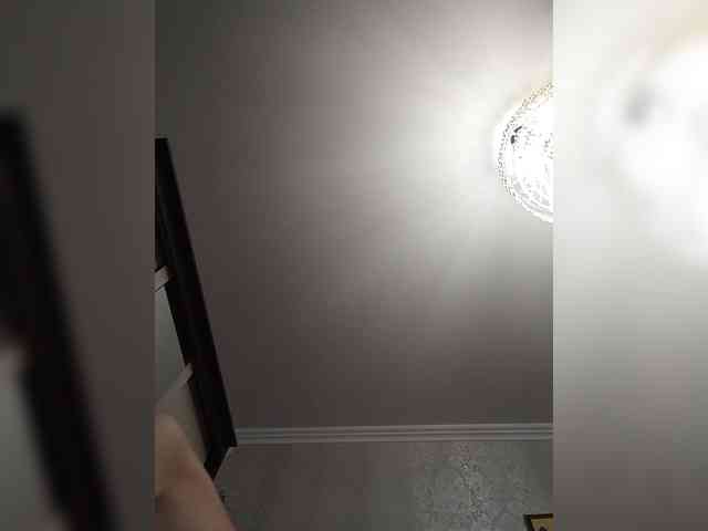Lilya18 webcam