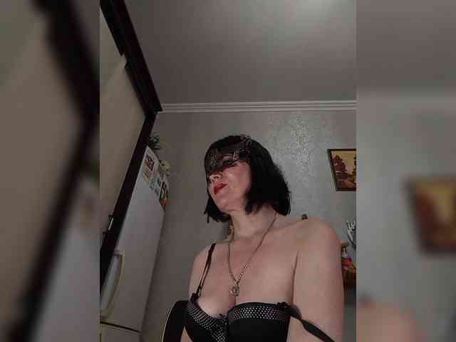 Lilya18 webcam