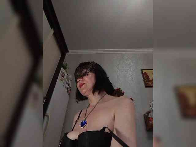Lilya18 webcam