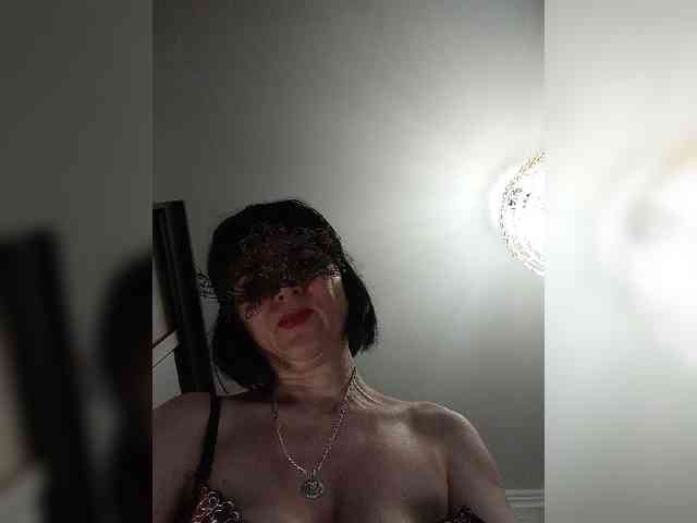 Lilya18 webcam