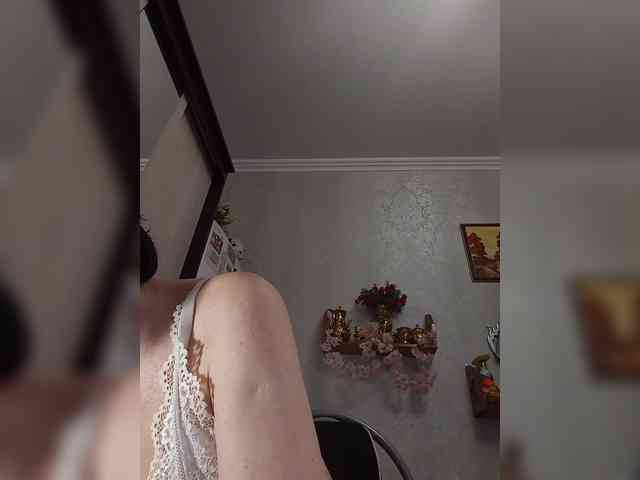 Lilya18 webcam