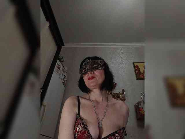 Lilya18 webcam