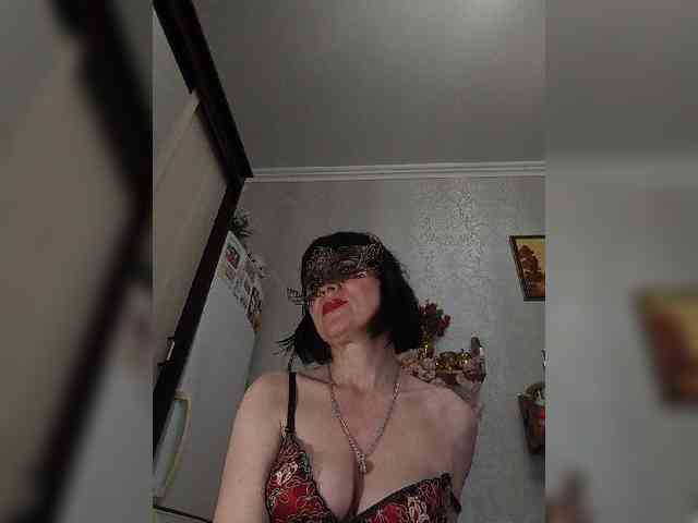 Lilya18 webcam