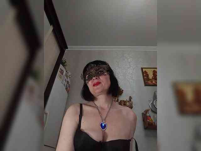 Lilya18 webcam