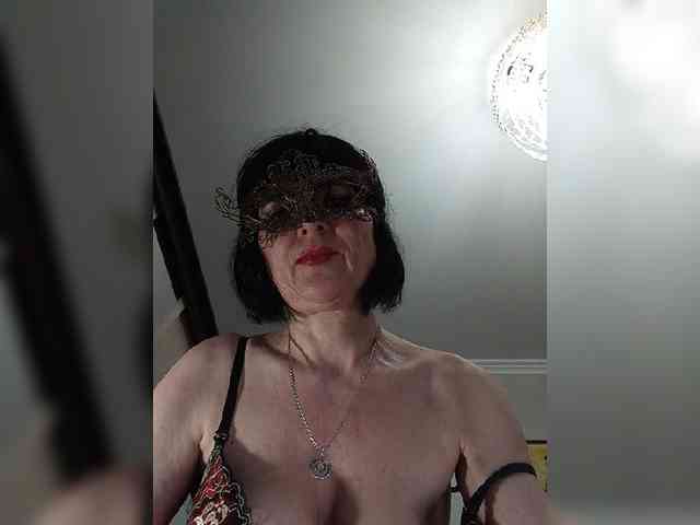 Lilya18 webcam