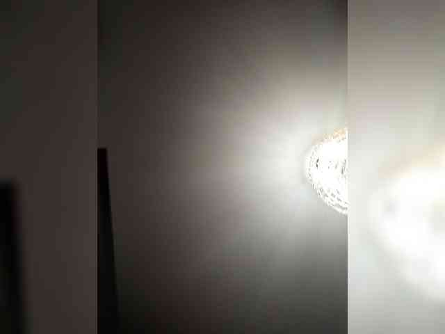 Lilya18 webcam