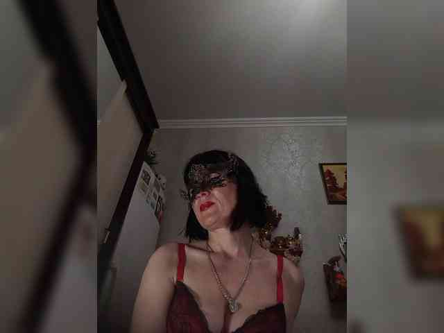 Lilya18 webcam