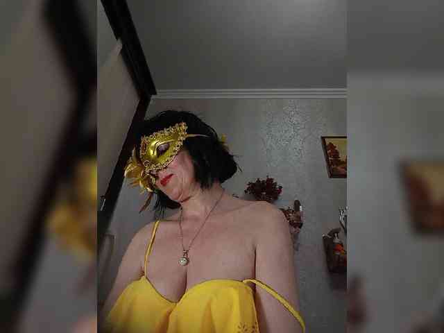 Lilya18 webcam