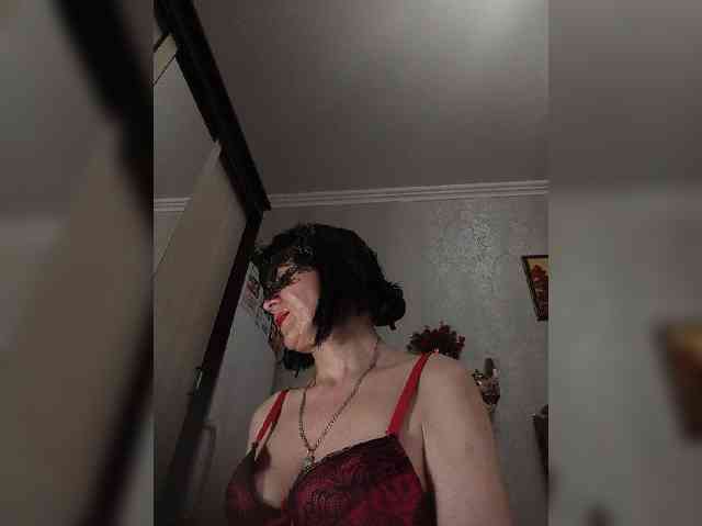 Lilya18 webcam