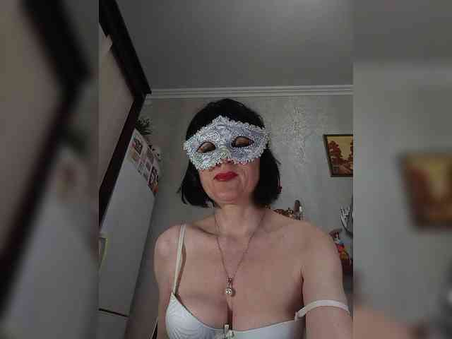 Lilya18 webcam