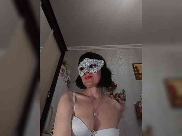 Lilya18 webcam