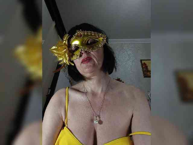 Lilya18 webcam