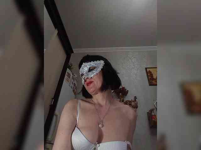 Lilya18 webcam