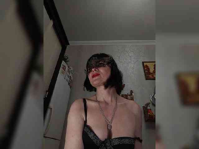 Lilya18 webcam