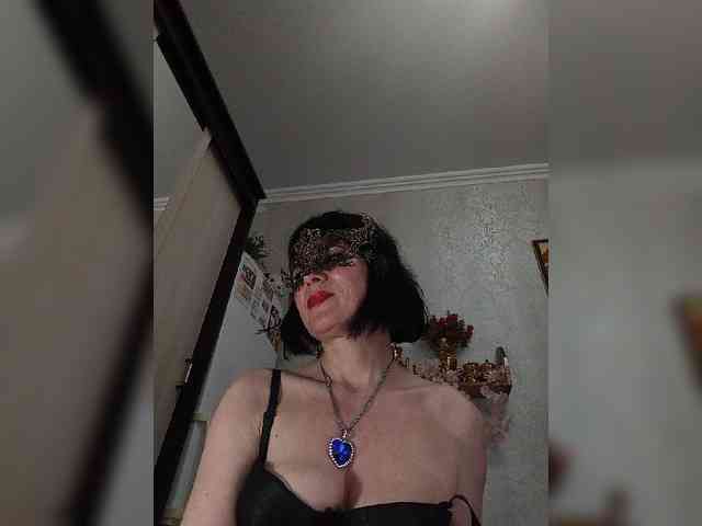 Lilya18 webcam