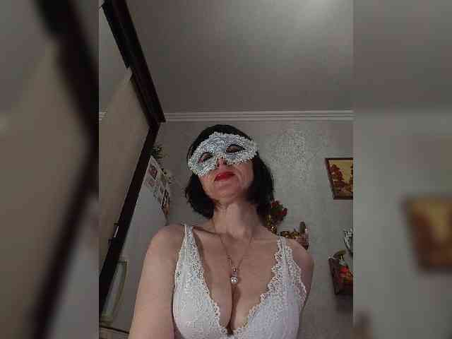 Lilya18 webcam