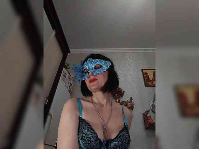 Lilya18 webcam