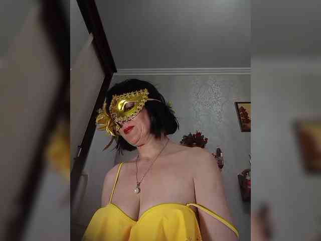 Lilya18 webcam