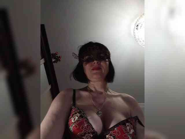 Lilya18 webcam