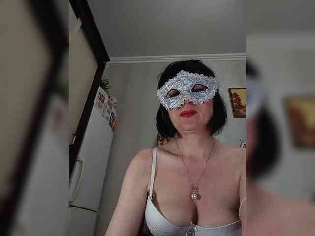 Lilya18 webcam